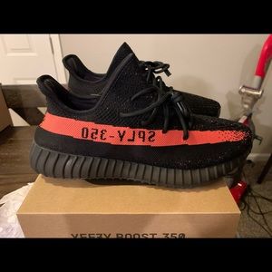 Yeezy Boost 350 V2 Core Black Red